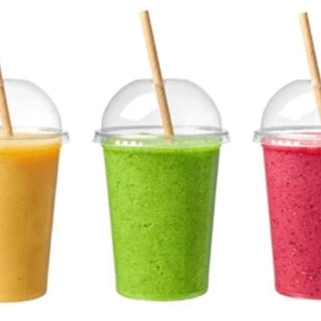 SMOOTHIES.