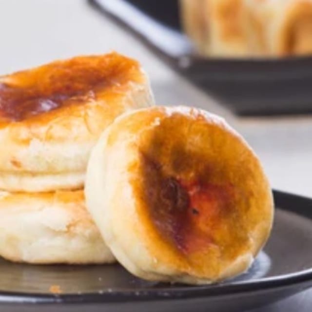 HOPIA.