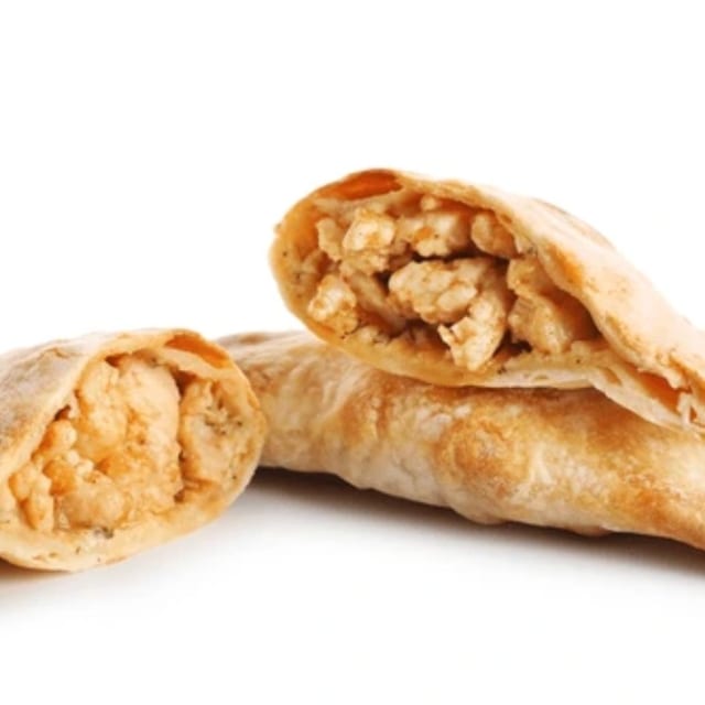 CHICKEN EMPANADA.
