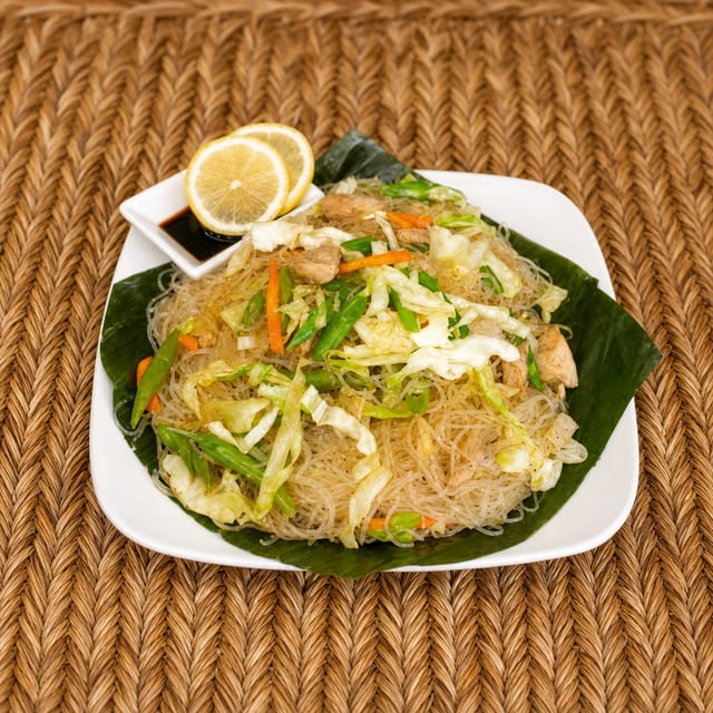 PANCIT SOTANGHON.